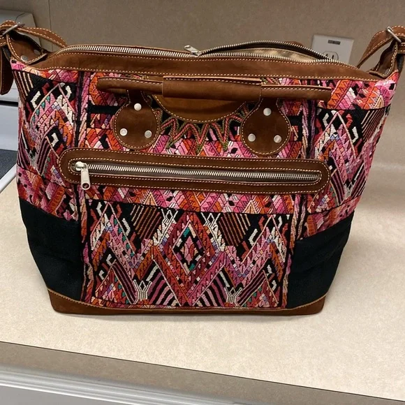 Guatemala multicolored carry-on suede – hand woven – tapestry bag - Picture 4 of 6